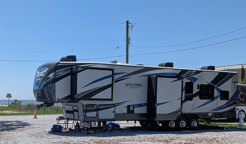 Site 1 - Premium Back-In