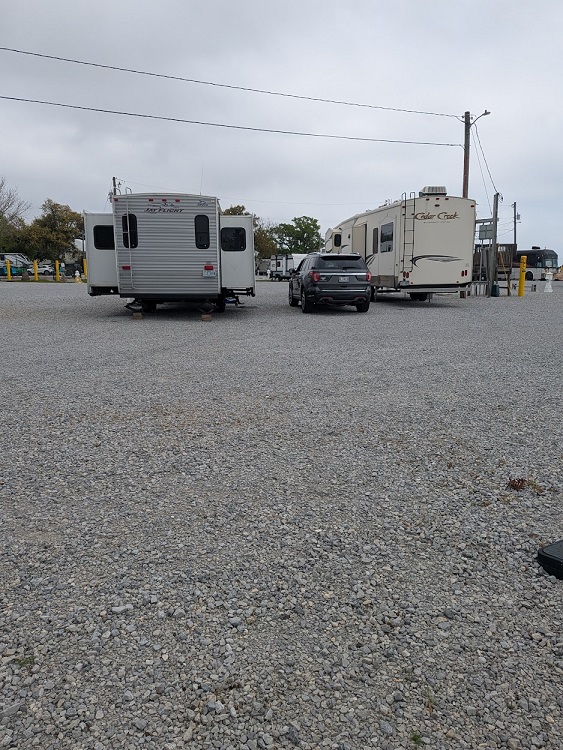 Site 39 - Standard Pull-Through